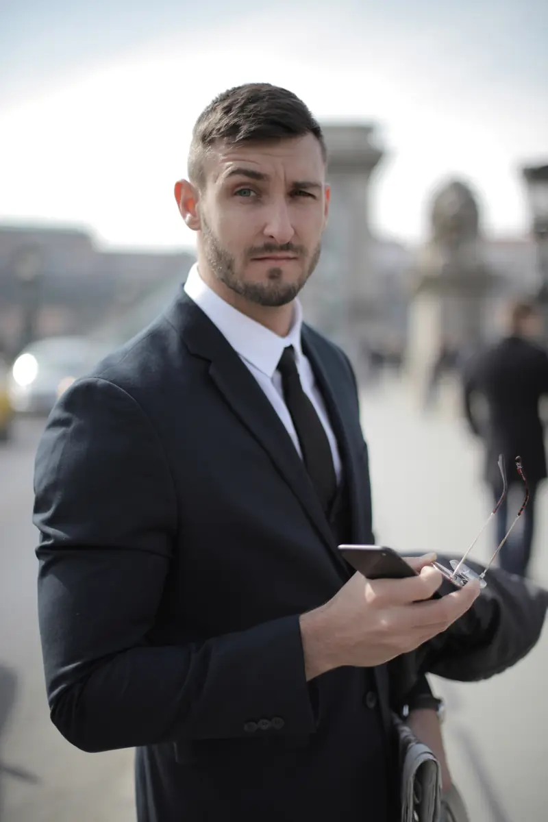 professional dating photo background 5 — natural lifestyle